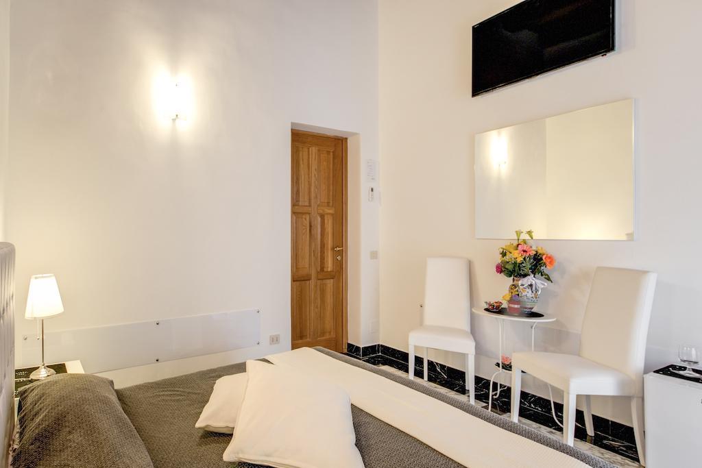 Mytimerome Room photo